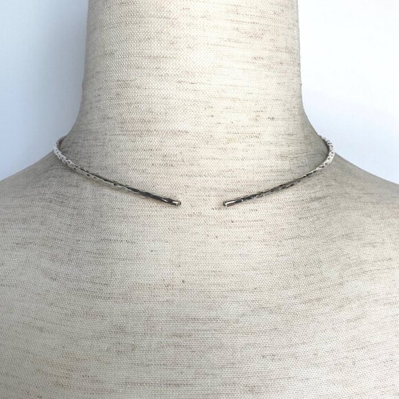 Sterling Silver 925 Flexible Hammered Torque Collar Choker Necklace 14.75" - Picture 3 of 16